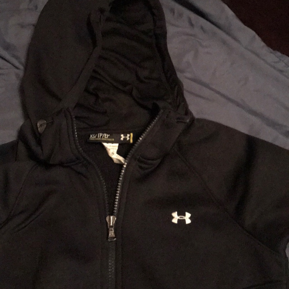 Sweat/ jacket under armour